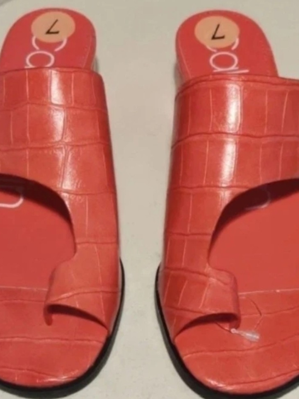 Calvin Klein 2025 Womens 7 Faux Leather Daniela Sandals